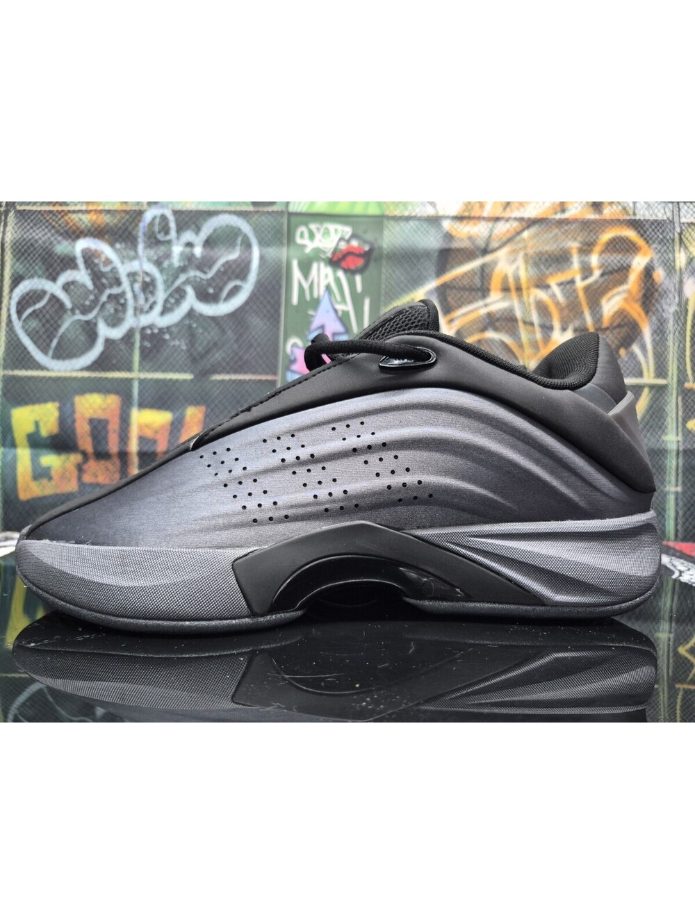 Adidas Nova IIInfinity Sneakers Black/Carbon Mens Size 9m Women 10.5w Brand New